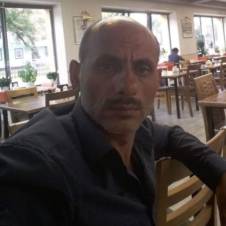  ,   Ali, 49 ,   ,   , c 