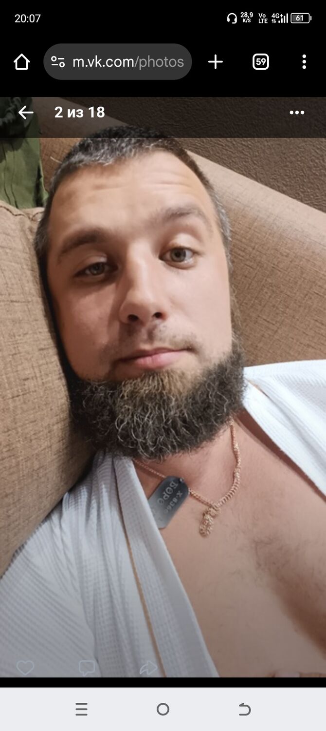  49517882  , 33 ,    