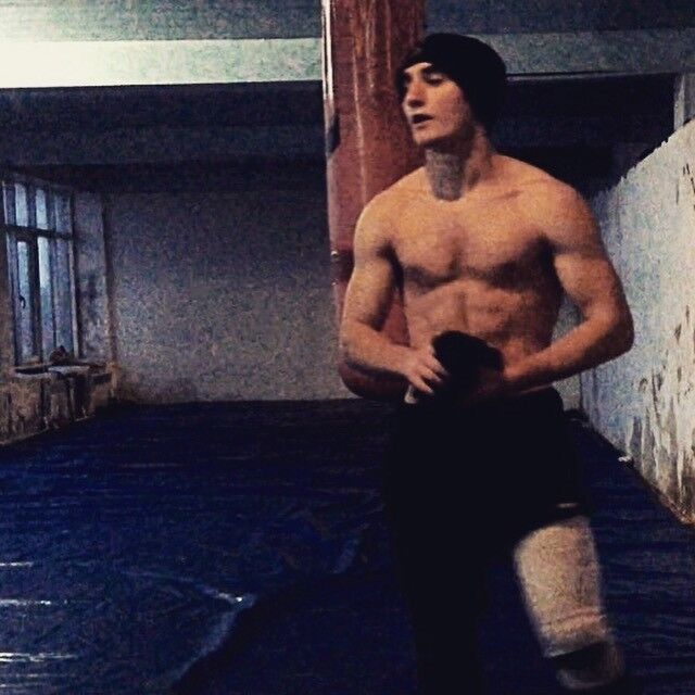  7048962  Ahmed, 29 ,    