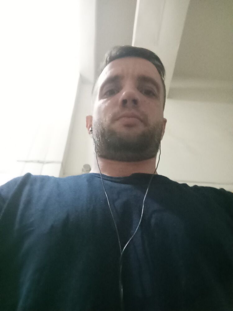  46821072  Ivan, 37 ,    