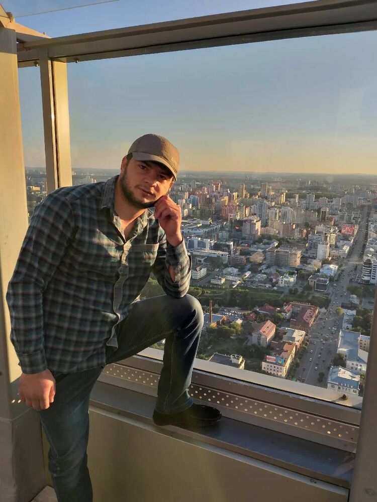  26988472  Rustam, 32 ,    