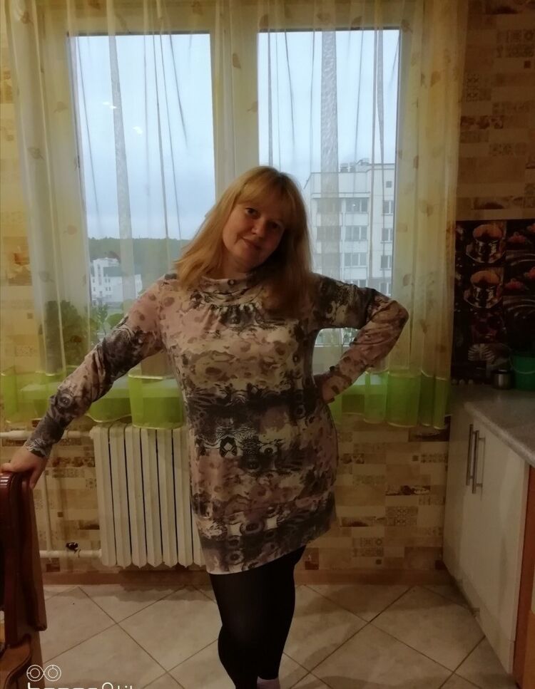  19290992  Yulya, 51 ,    