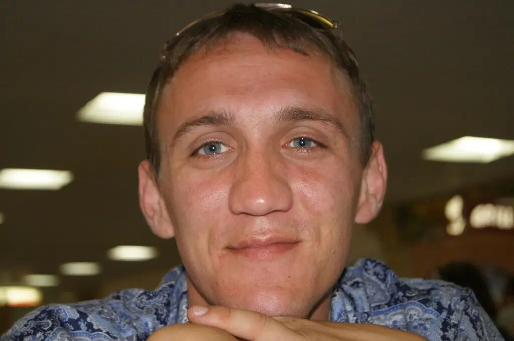  54519812  Evgeny, 41 ,    