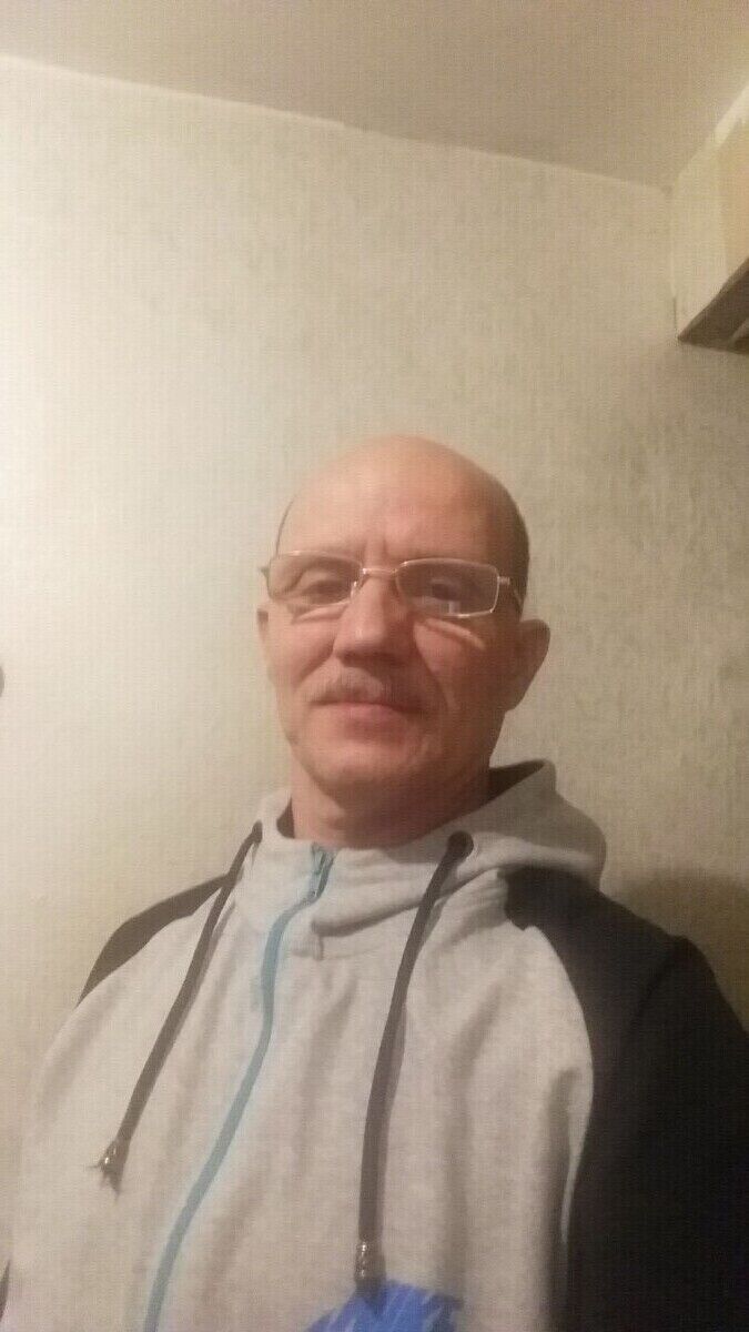  21723672  , 61 ,    Zawiercie