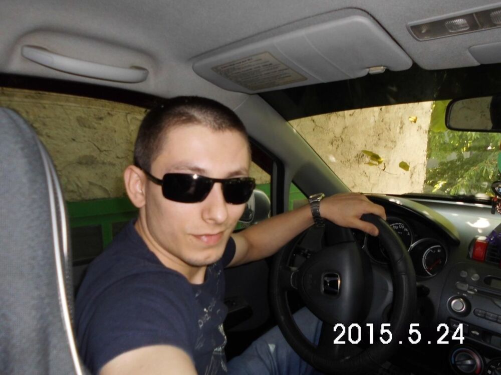  ,   Vitalie, 38 ,   ,   , c 