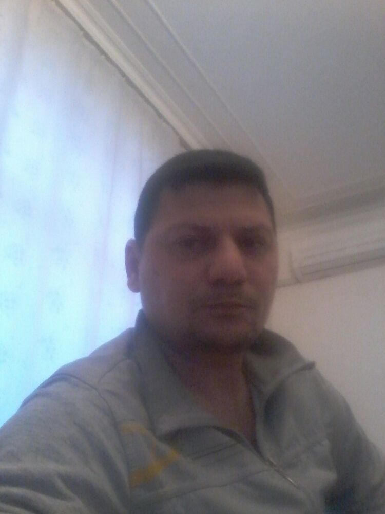  7265222  Elnur, 48 ,    