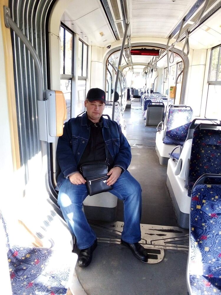  ,   , 51 ,   c 