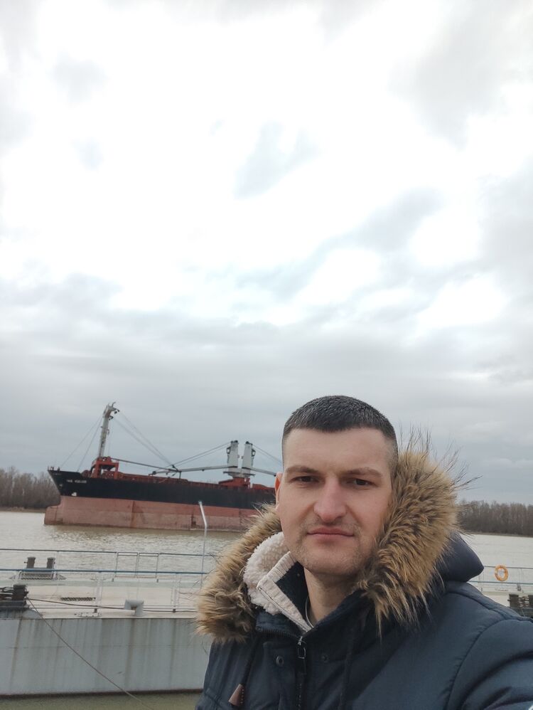  44997282  , 30 ,     