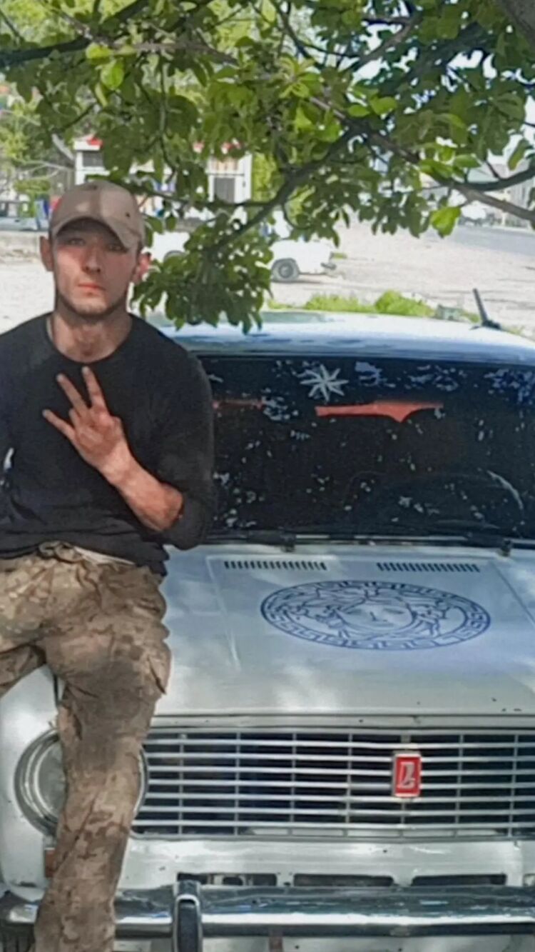  54055792  Humoyun, 23 ,    