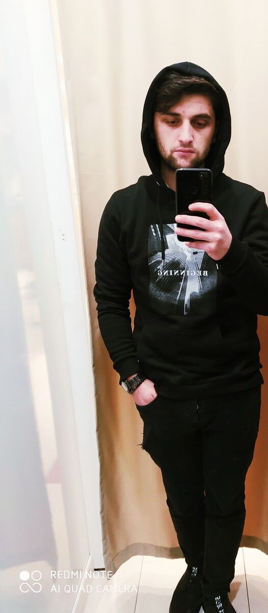  19014012  Oleg, 28 ,    