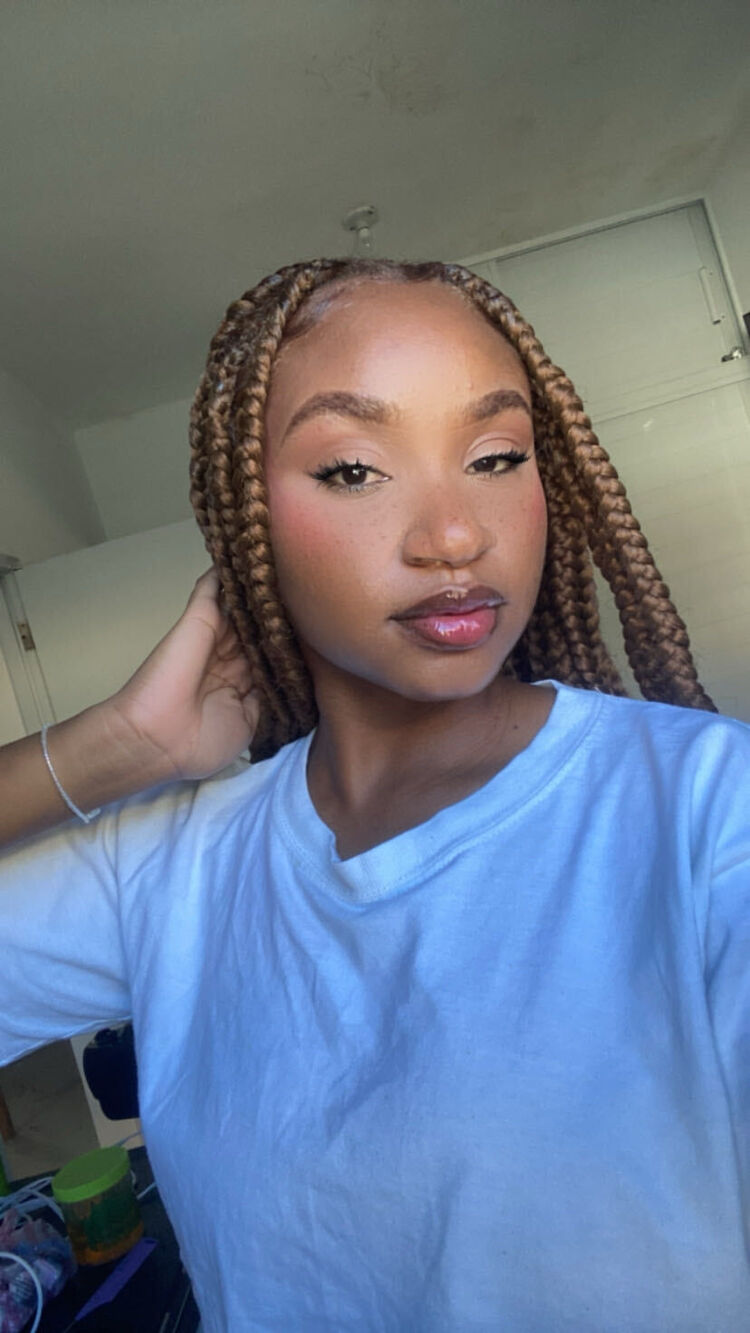  La Vega,   Kim, 24 ,   ,   