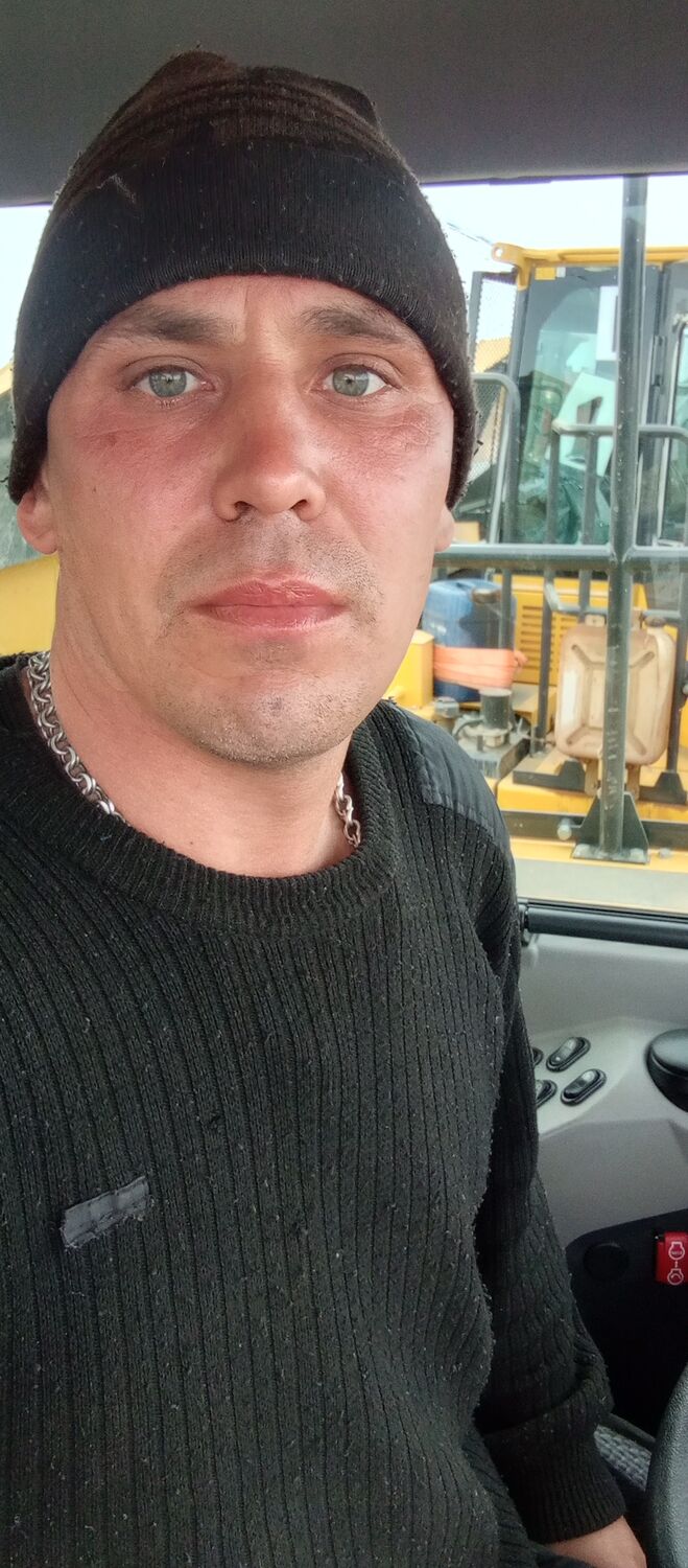  52166562  , 36 ,    