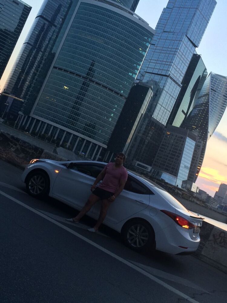  26228412  Maks, 40 ,    