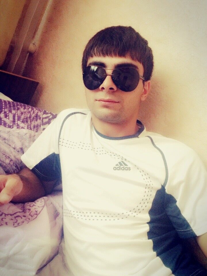  4501322  Ruslan, 33 ,    