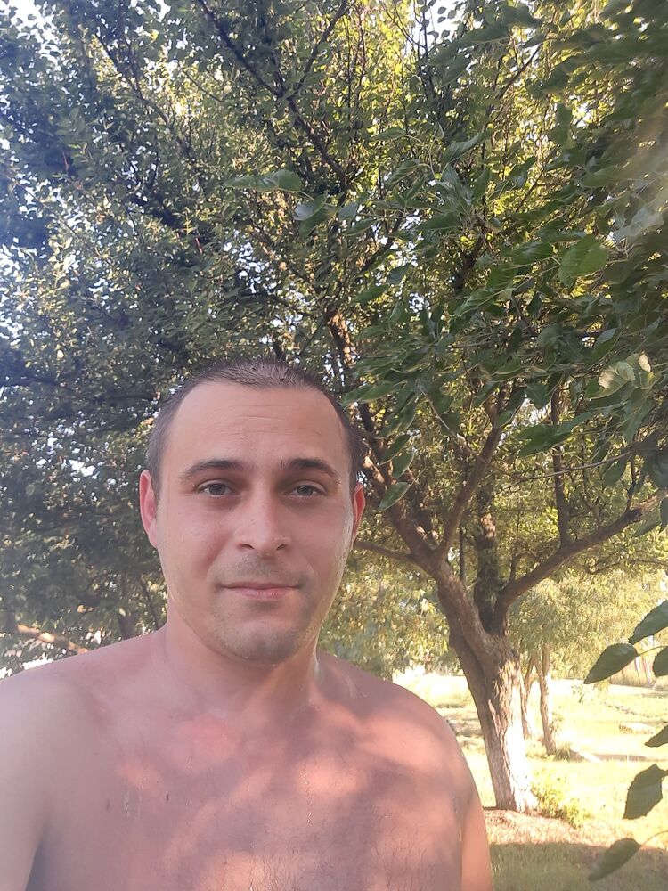  26055582  , 37 ,    