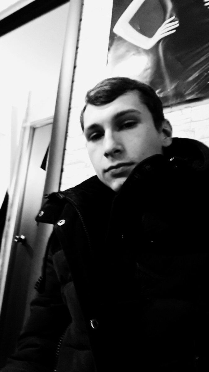  ,   Slava, 32 ,   ,   , c 