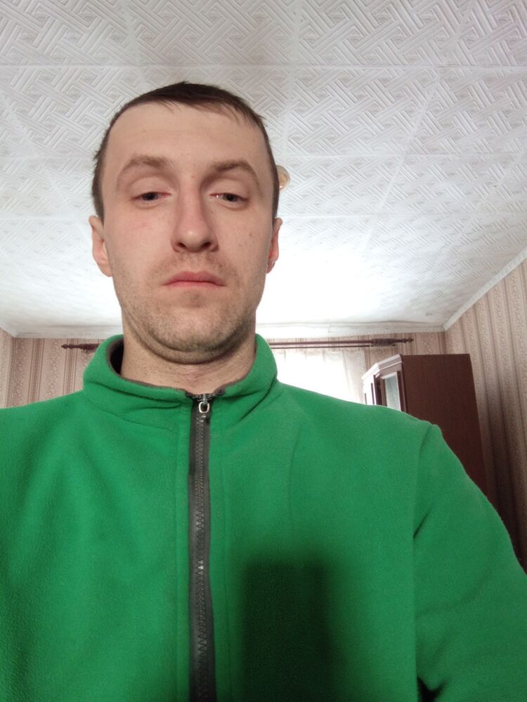  31037592  , 34 ,    