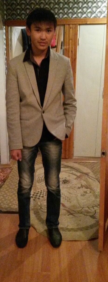  4432552  Beka, 30 ,    