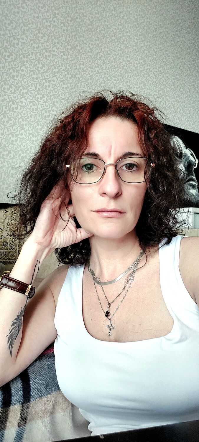  --,   Syuzanna, 42 ,  