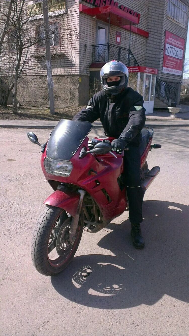  46933092  , 35 ,    