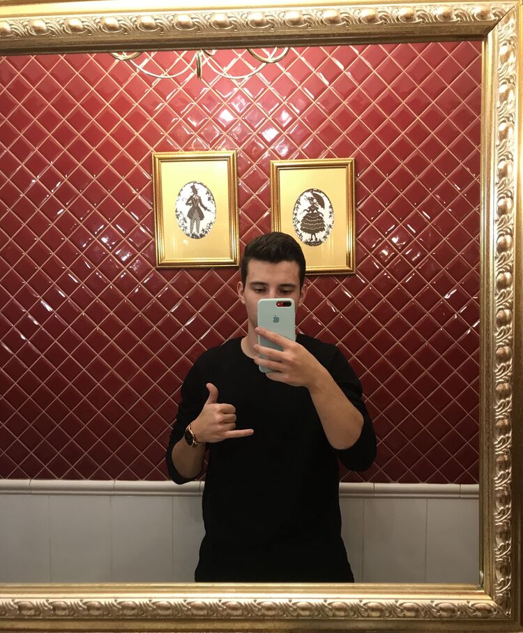  26192872  , 22 ,    