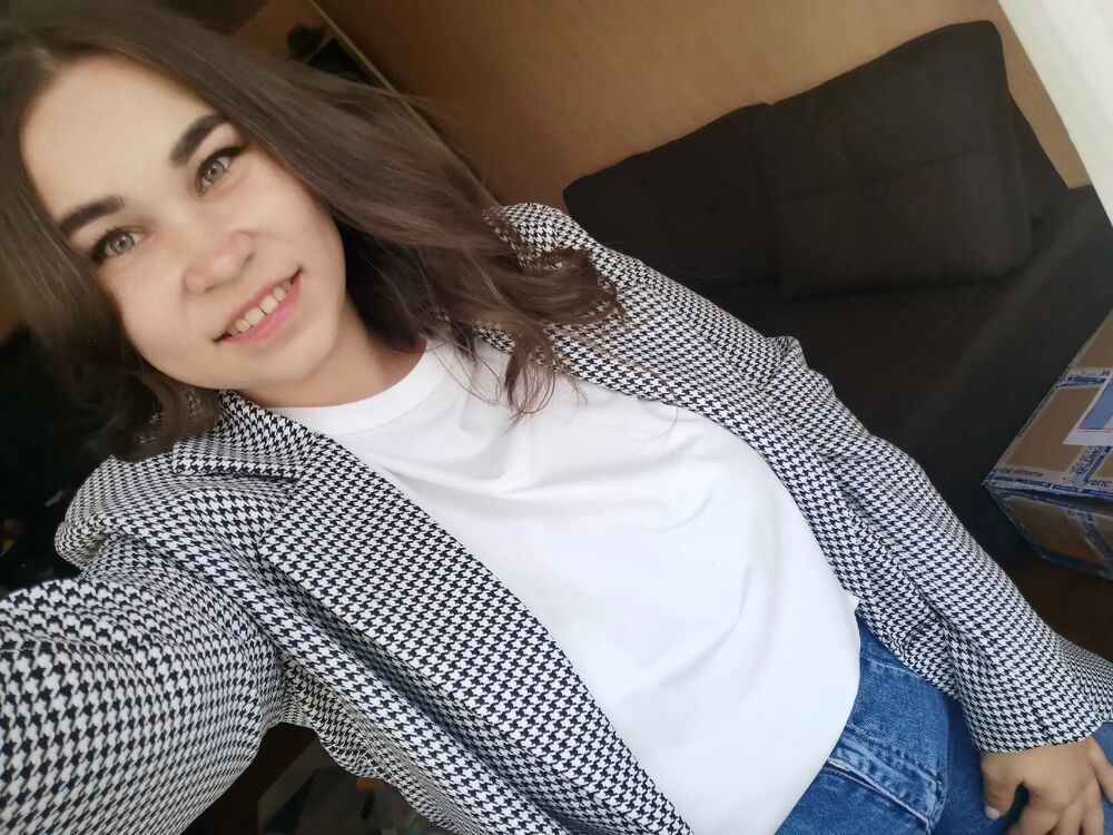  47541972  , 28 ,    