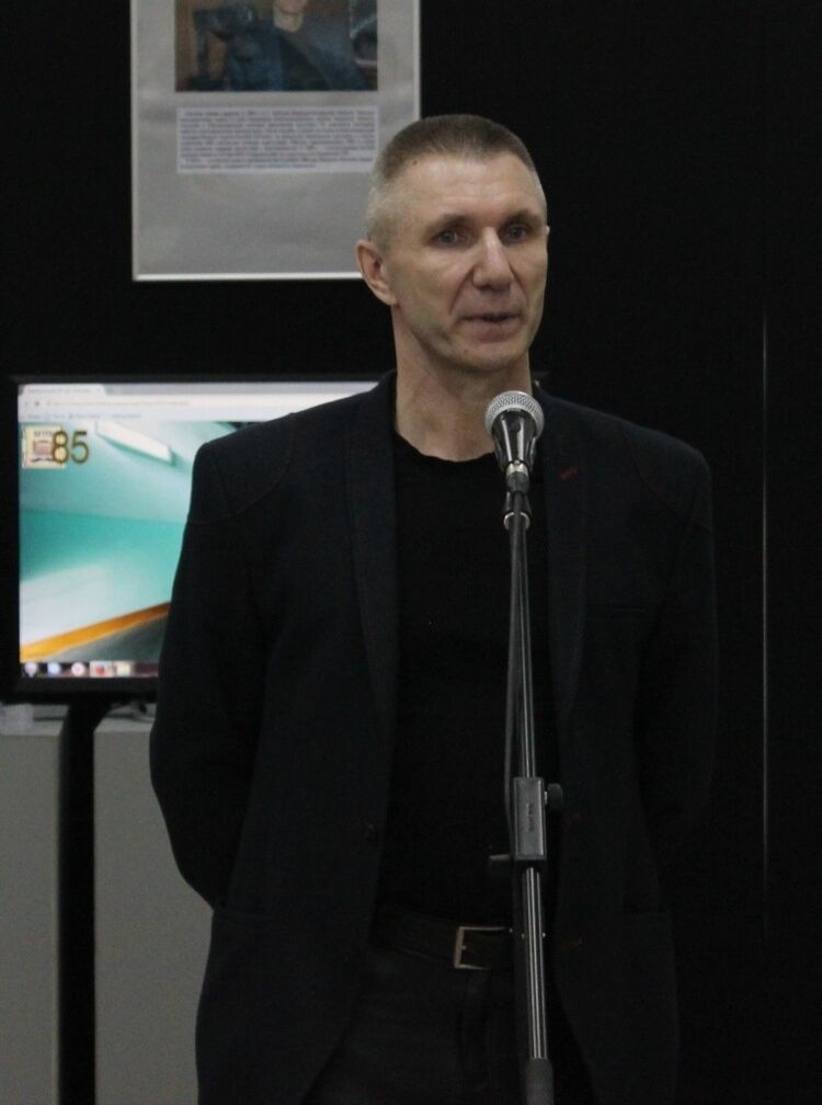  ,   , 64 ,   ,   , c 