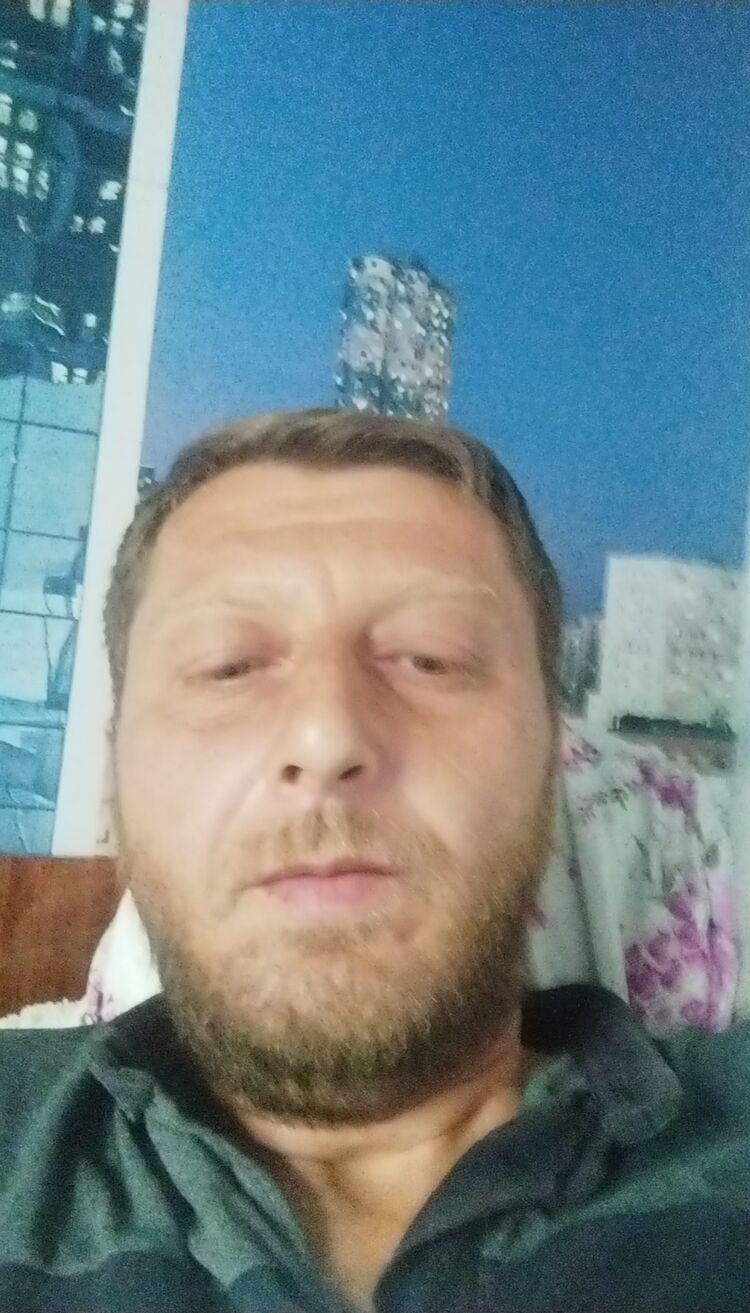  37949272  Roma, 30 ,    