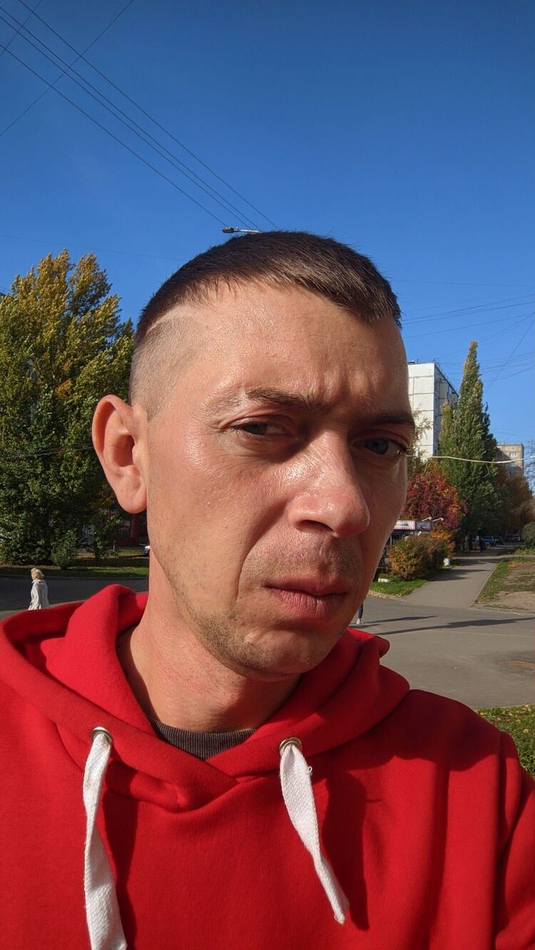  49334632  , 37 ,    