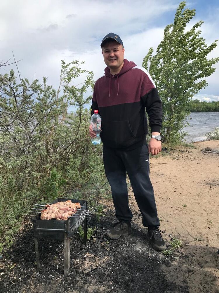  35793992  , 37 ,    -