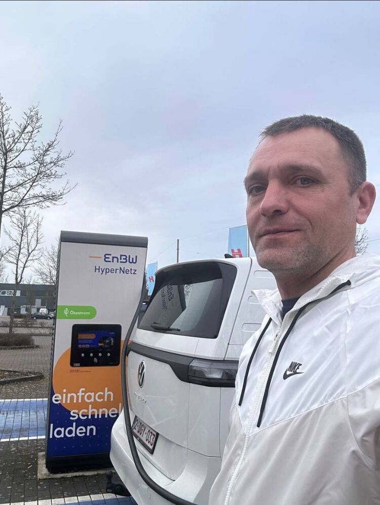  ,   ALEKSS, 40 ,   ,   