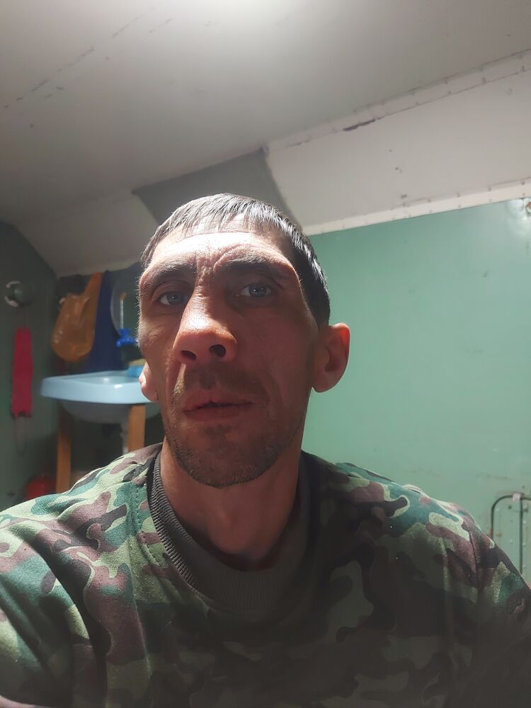  30940052  , 41 ,    