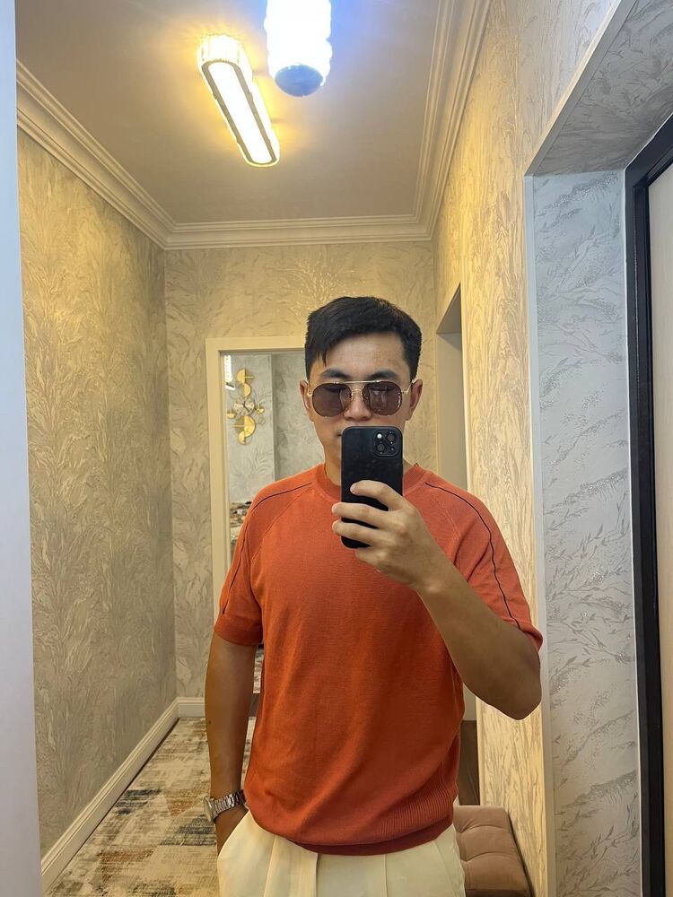  52519182  , 28 ,    -