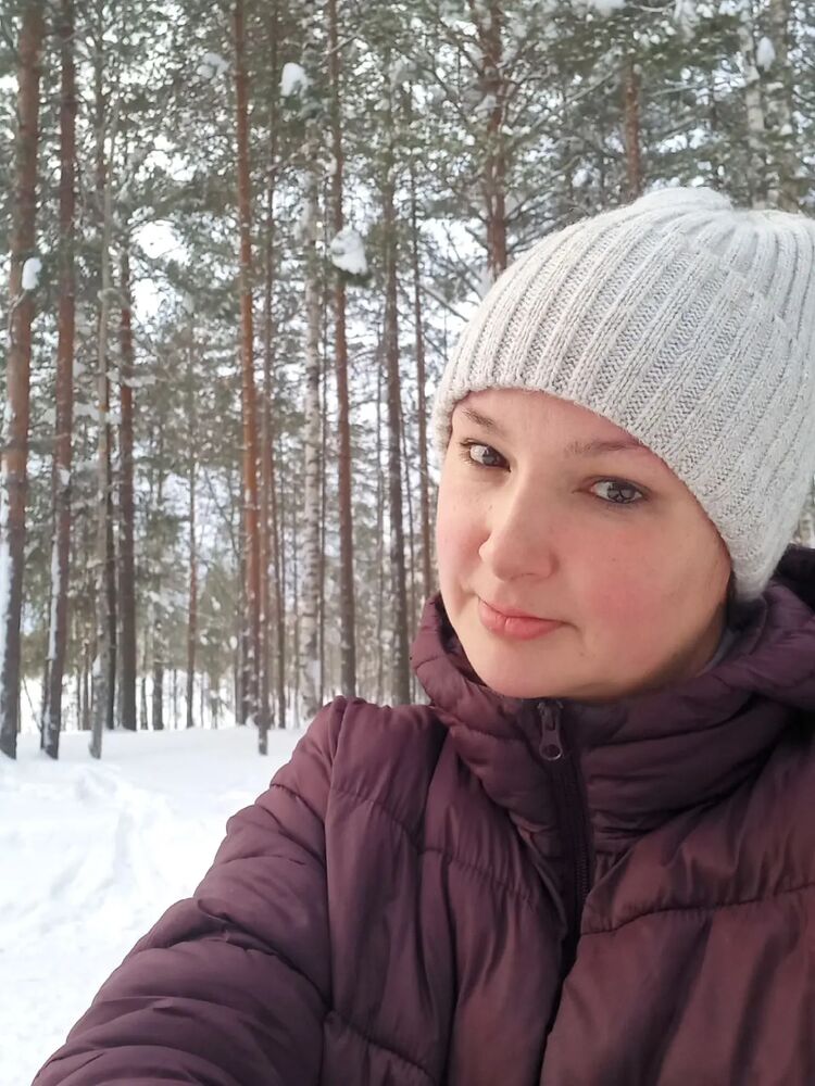  ,   Anna, 44 ,   c 