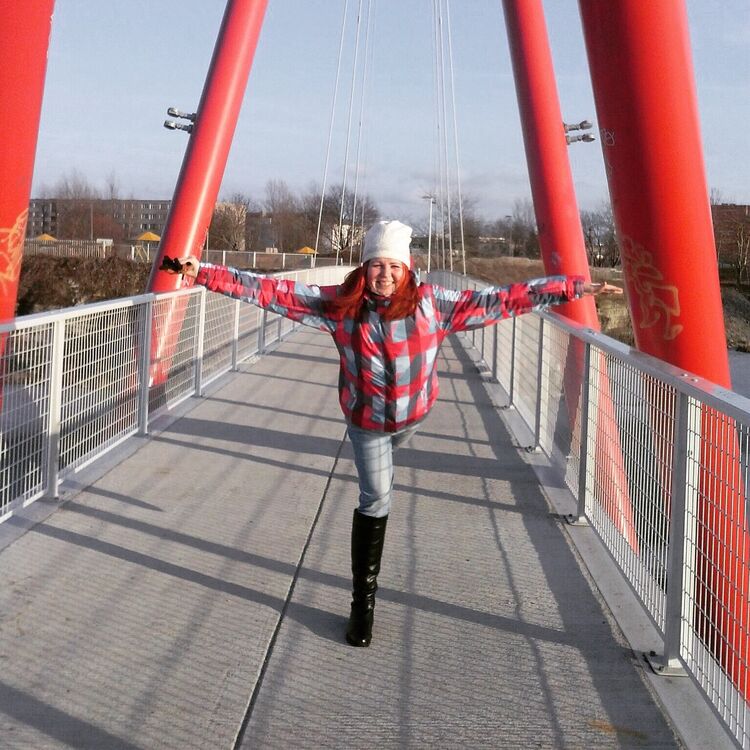  ,   Katjuza, 32 ,   