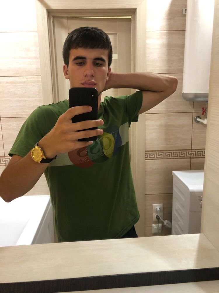  31960242  , 24 ,    