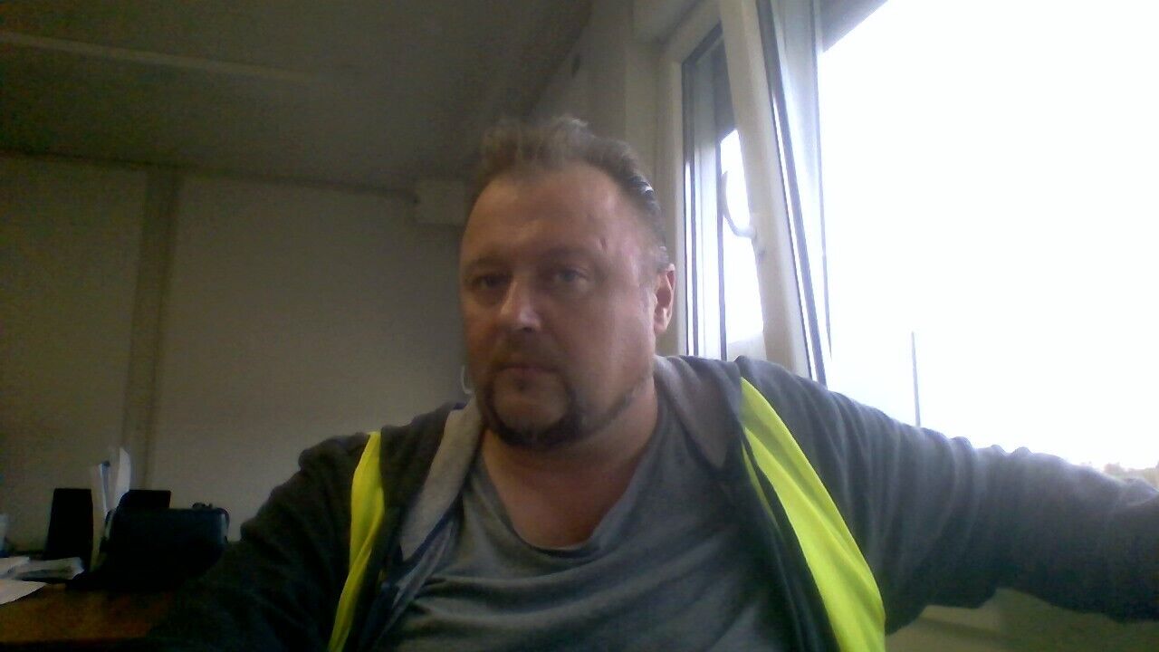  36253312  , 49 ,    