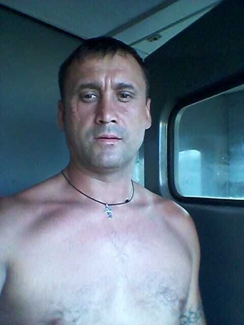  46844382  , 34 ,    