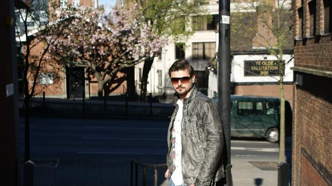  ,   Valensio, 39 ,   ,   , c 