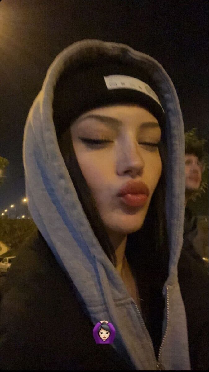  ,   , 24 ,   