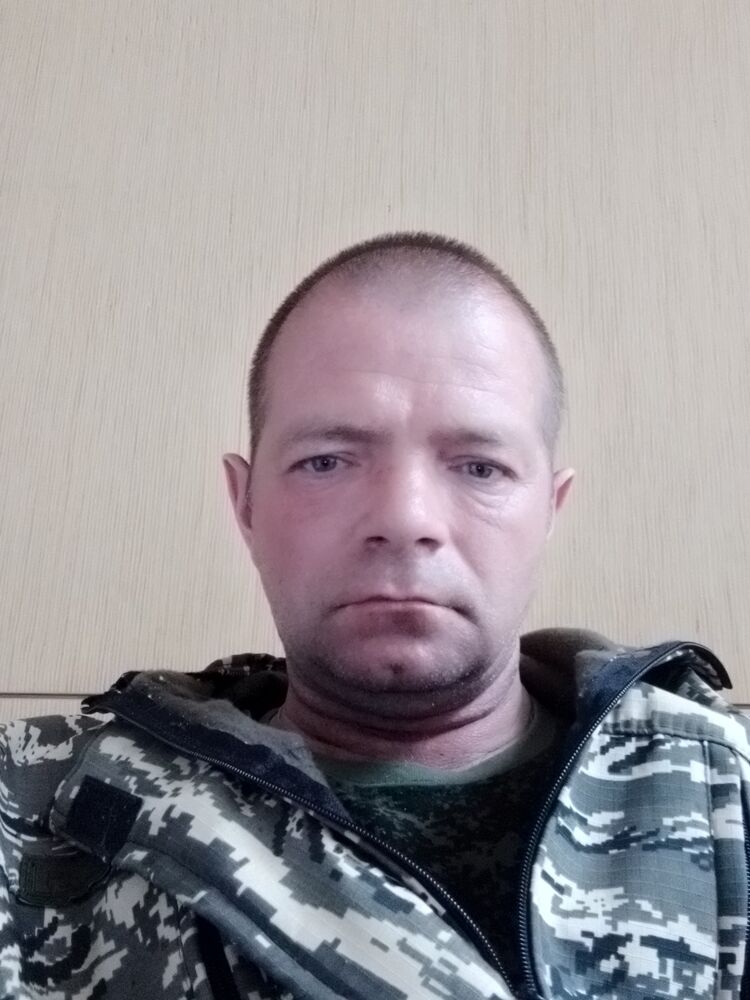  ,   Sergey, 48 ,   ,   , c , 