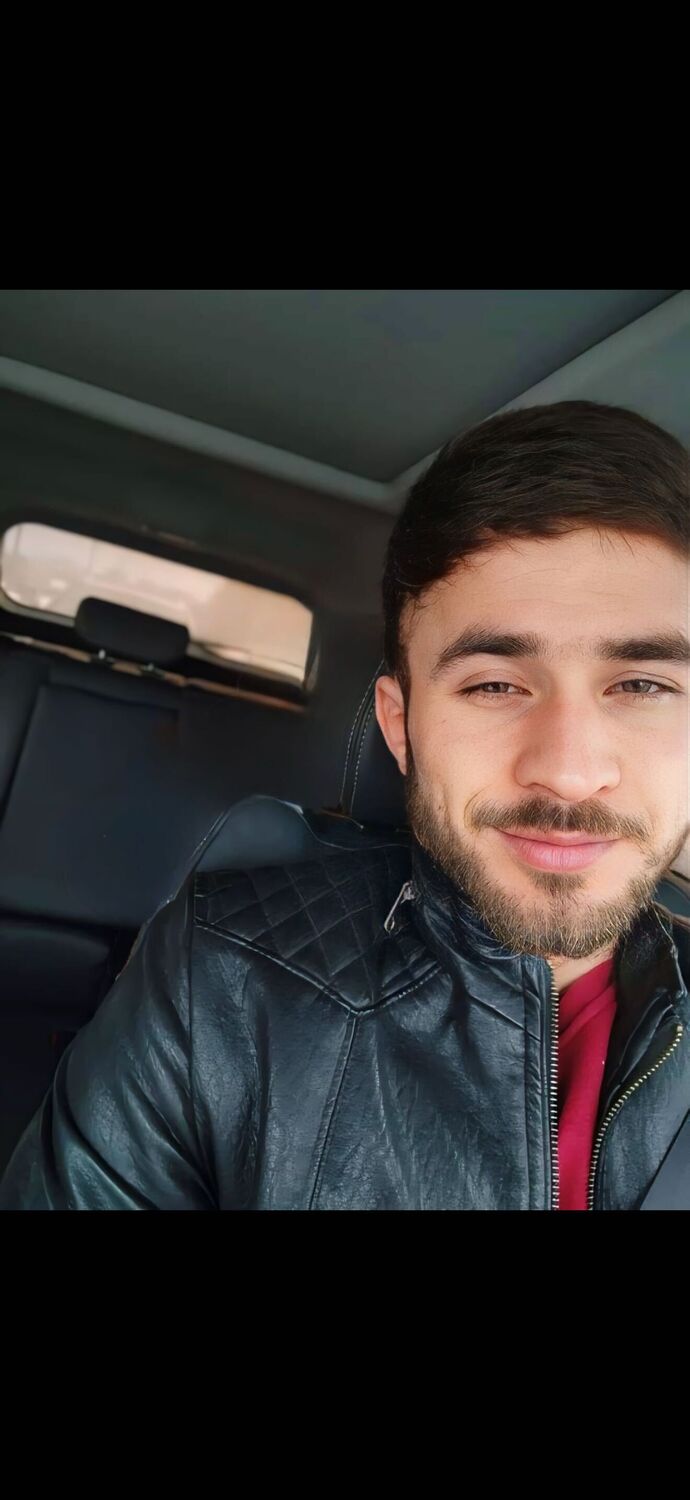  48277362  Ramazan, 32 ,     