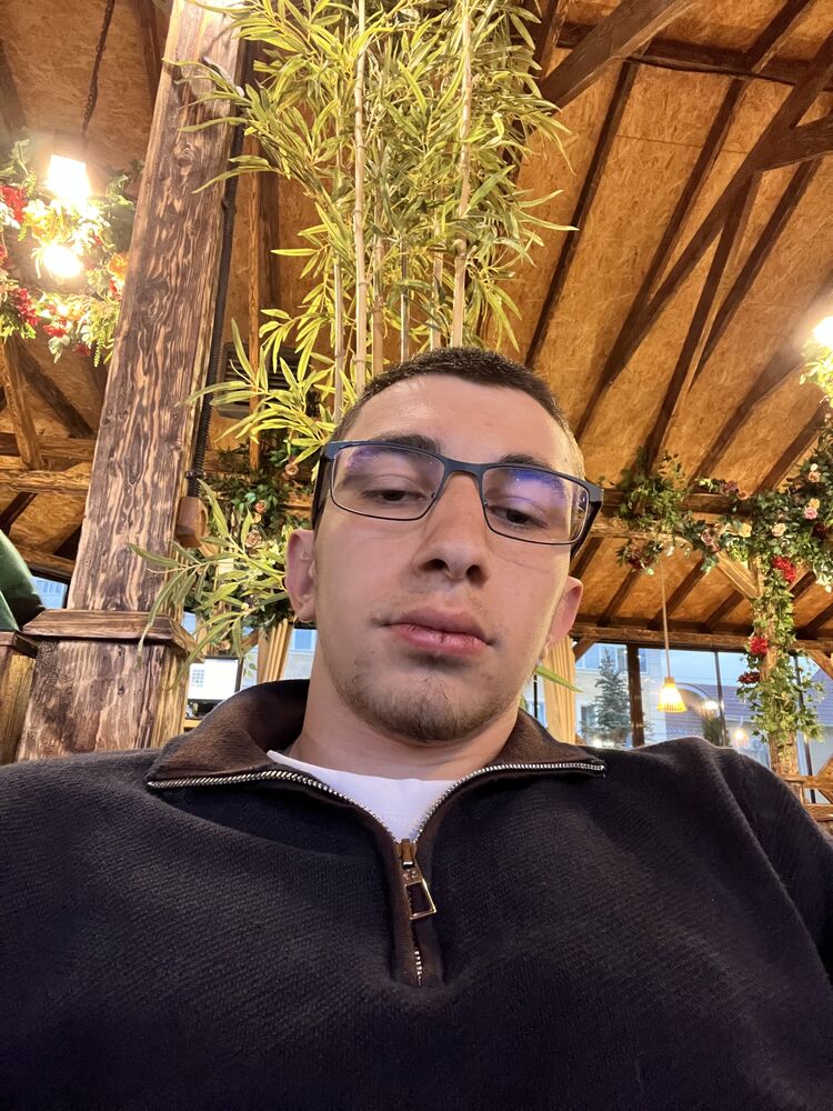  42930852  Shamilovckiy, 21 ,    Deleted