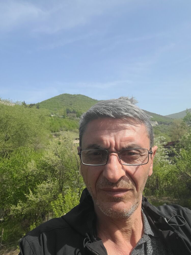  40041142  , 58 ,    