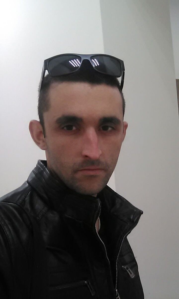  15985262  , 34 ,    