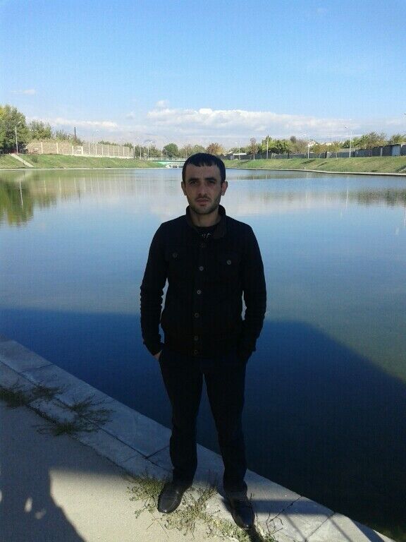  ,   Arman, 35 ,   ,   