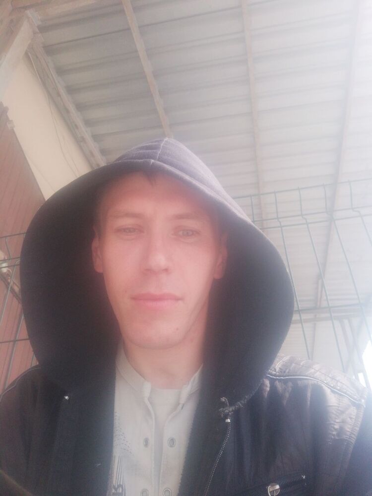  ,   Alexmix, 33 ,   ,   