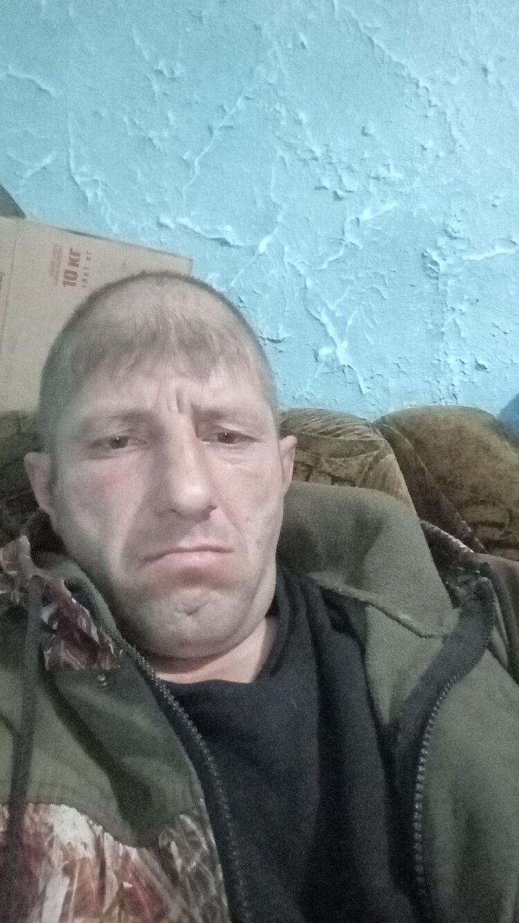  48177732  , 42 ,    