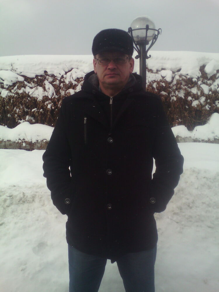  9022412  Jora, 55 ,    