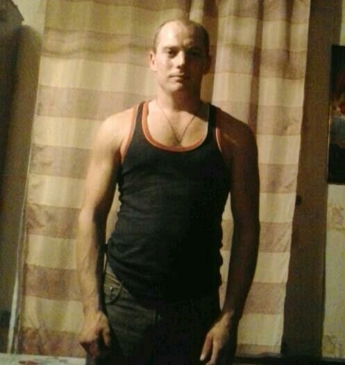  8097442  Aleksandr, 38 ,    